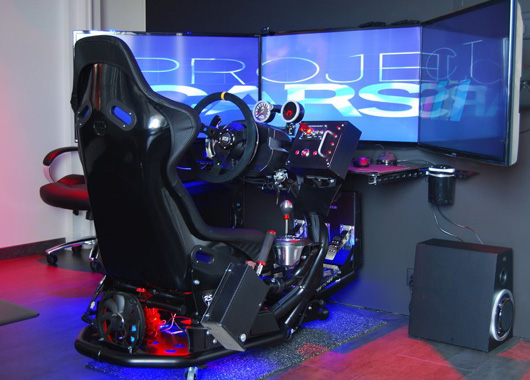 　　虛擬駕駛，駕駛仿真，模擬駕駛在展館展廳的應(yīng)用場(chǎng)景