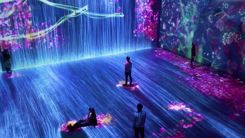 投影地面與墻面投影的融合技術-蘇州好奇數字科技.jpg