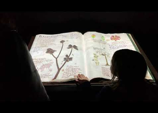 虛擬翻書、電?翻書、空中翻書、感應(yīng)翻書、互動翻書在圖書館、學(xué)校等這樣的教育行業(yè)方面的應(yīng)用場景