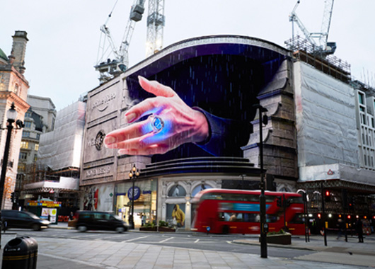 裸眼3D技術在機場、地鐵、高鐵站、酒店、場館、企業(yè)專賣店、賣場、專柜等廣告宣傳方面的應用場景