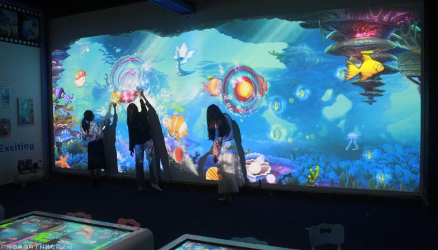 體感互動投影-海底世界.jpg
