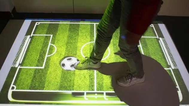 地面互動(dòng)投影-踢足球